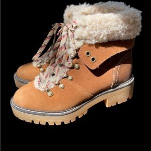 COPY - Women’s size 6 Faux fur boots by Time and Tru